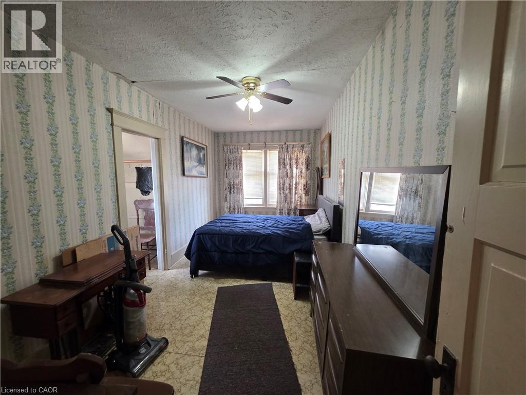 20 Fairview Avenue, Kitchener, Ontario  N2H 3E8 - Photo 22 - 40843327