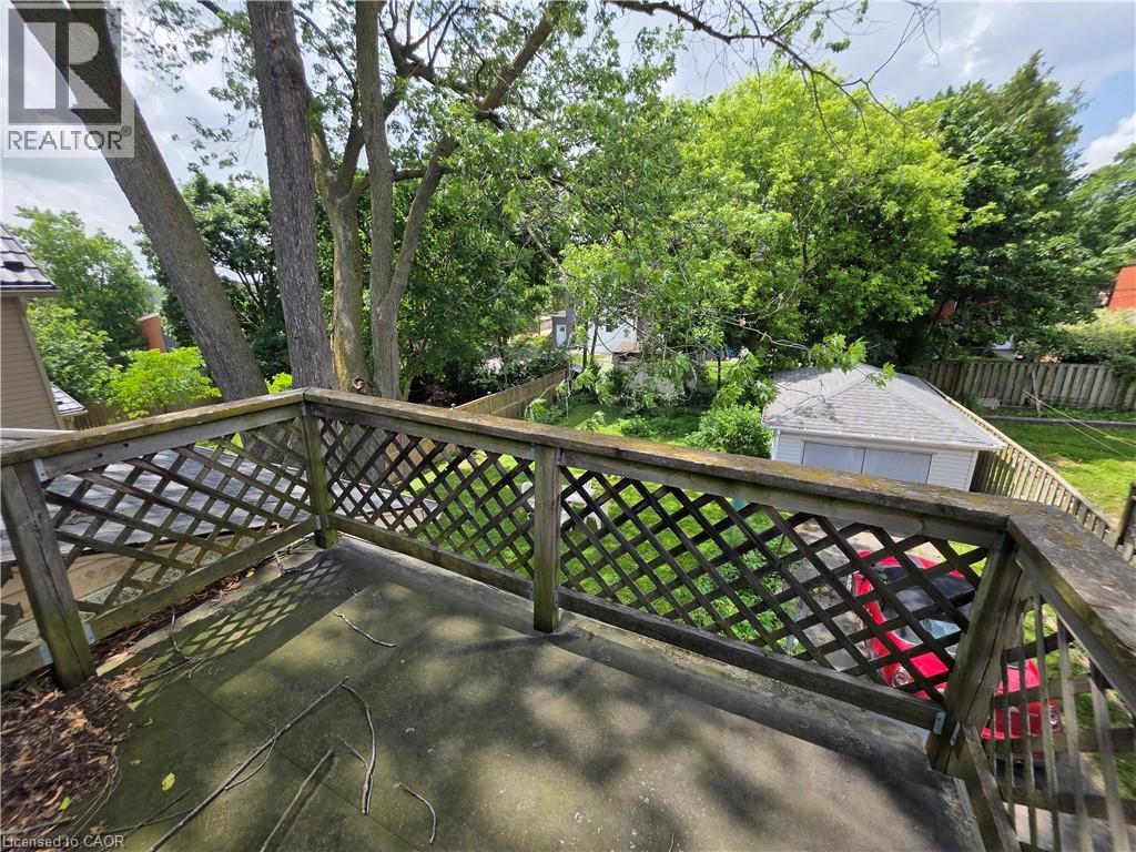 20 Fairview Avenue, Kitchener, Ontario  N2H 3E8 - Photo 28 - 40843327
