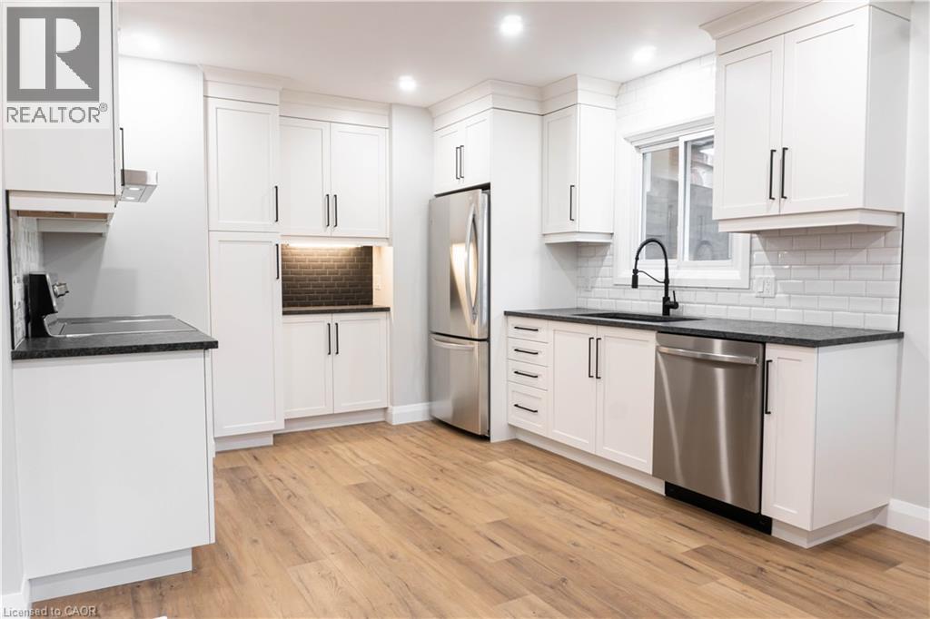58 Perth Road Unit# A, Kitchener, Ontario  N2M 3G5 - Photo 2 - 40844405