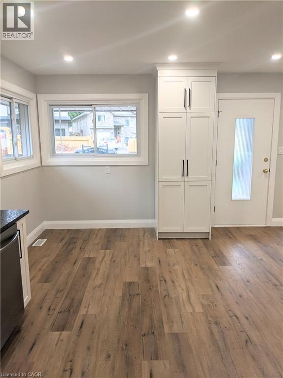 58 Perth Road Unit# A, Kitchener, Ontario  N2M 3G5 - Photo 5 - 40844405