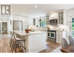 125 CLARKE CRESCENT, huntsville (stephenson), Ontario