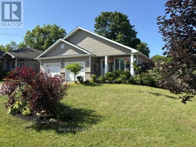 724 Elgin Street, Saugeen Shores, Ontario  N0H 2C0 - Photo 2 - X13517114