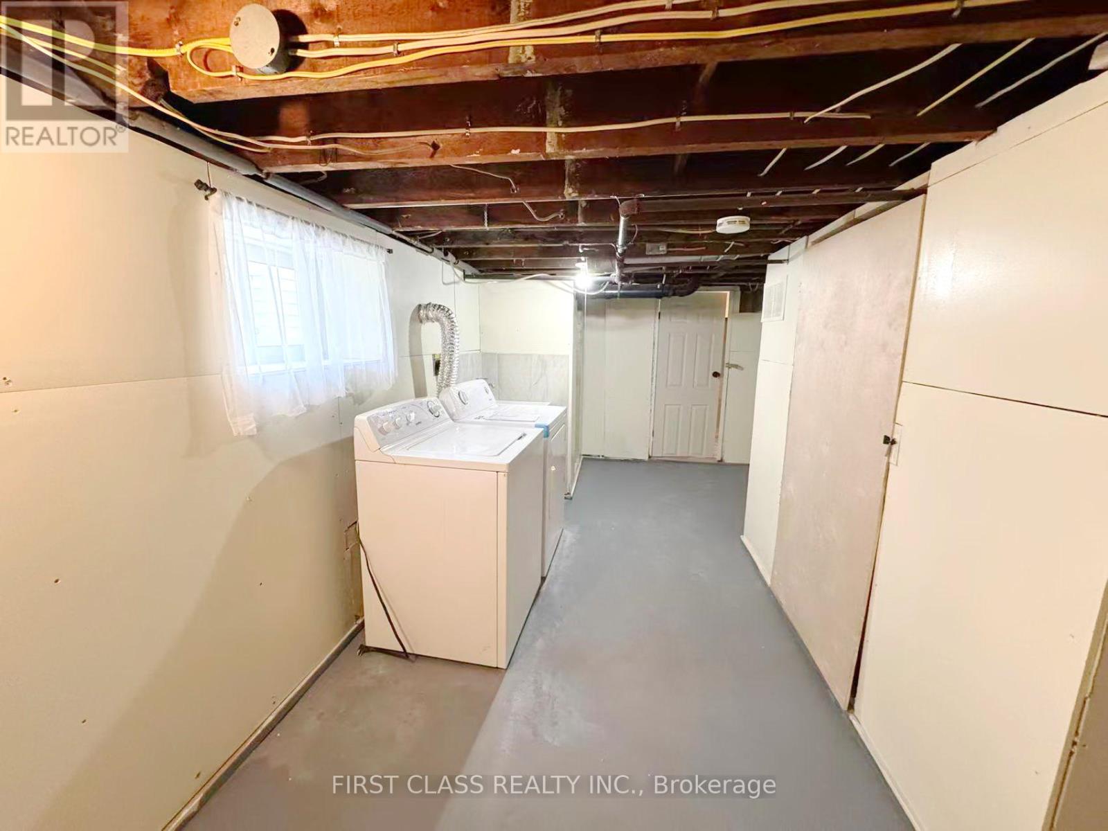 9 Grantham Avenue, St. Catharines, Ontario  L2P 3B3 - Photo 47 - X13499234