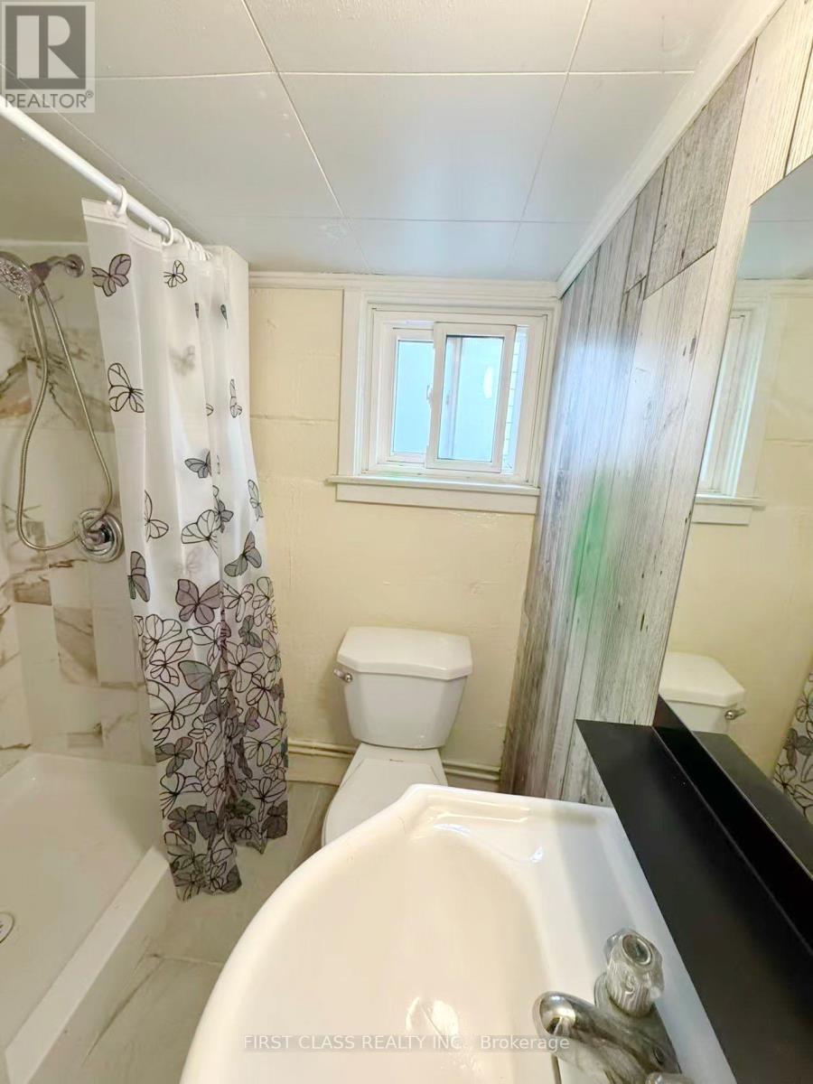 9 Grantham Avenue, St. Catharines, Ontario  L2P 3B3 - Photo 45 - X13499234