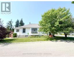 9 GRANTHAM AVENUE, St. Catharines, Ontario