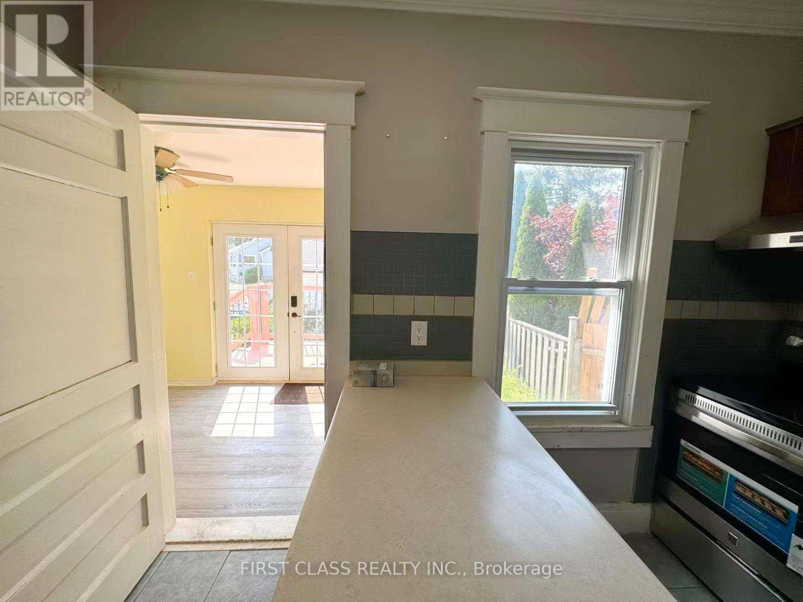 9 Grantham Avenue, St. Catharines, Ontario  L2P 3B3 - Photo 19 - X13499234