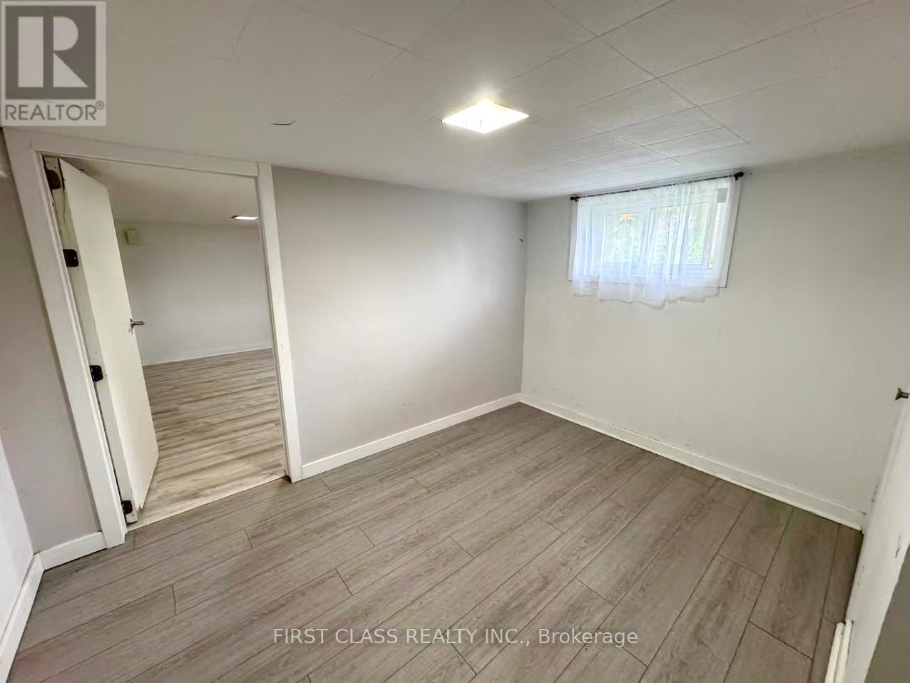 9 Grantham Avenue, St. Catharines, Ontario  L2P 3B3 - Photo 42 - X13499234