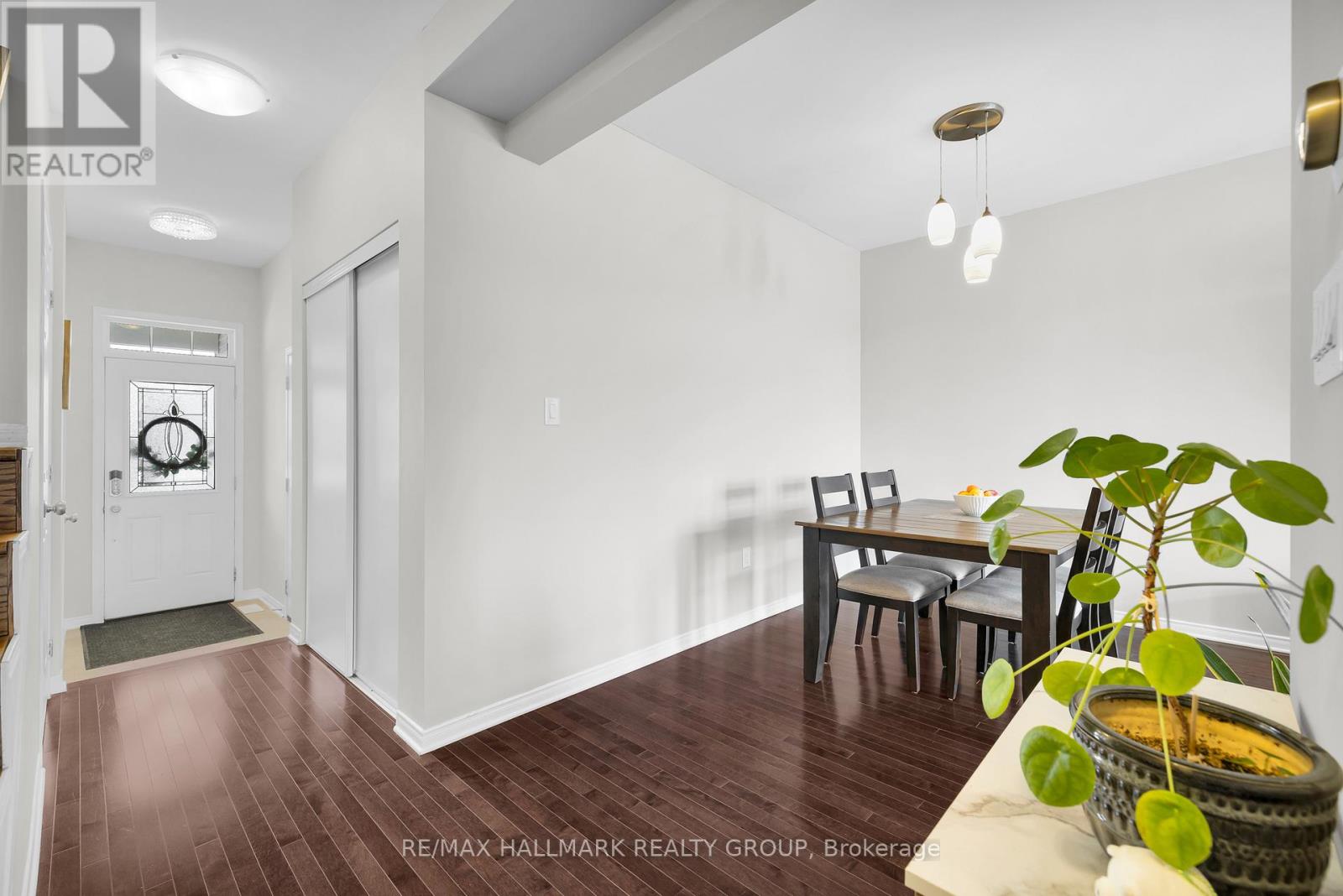 132 Laramie Crescent, Ottawa, Ontario  K2J 5Z8 - Photo 2 - X13516494