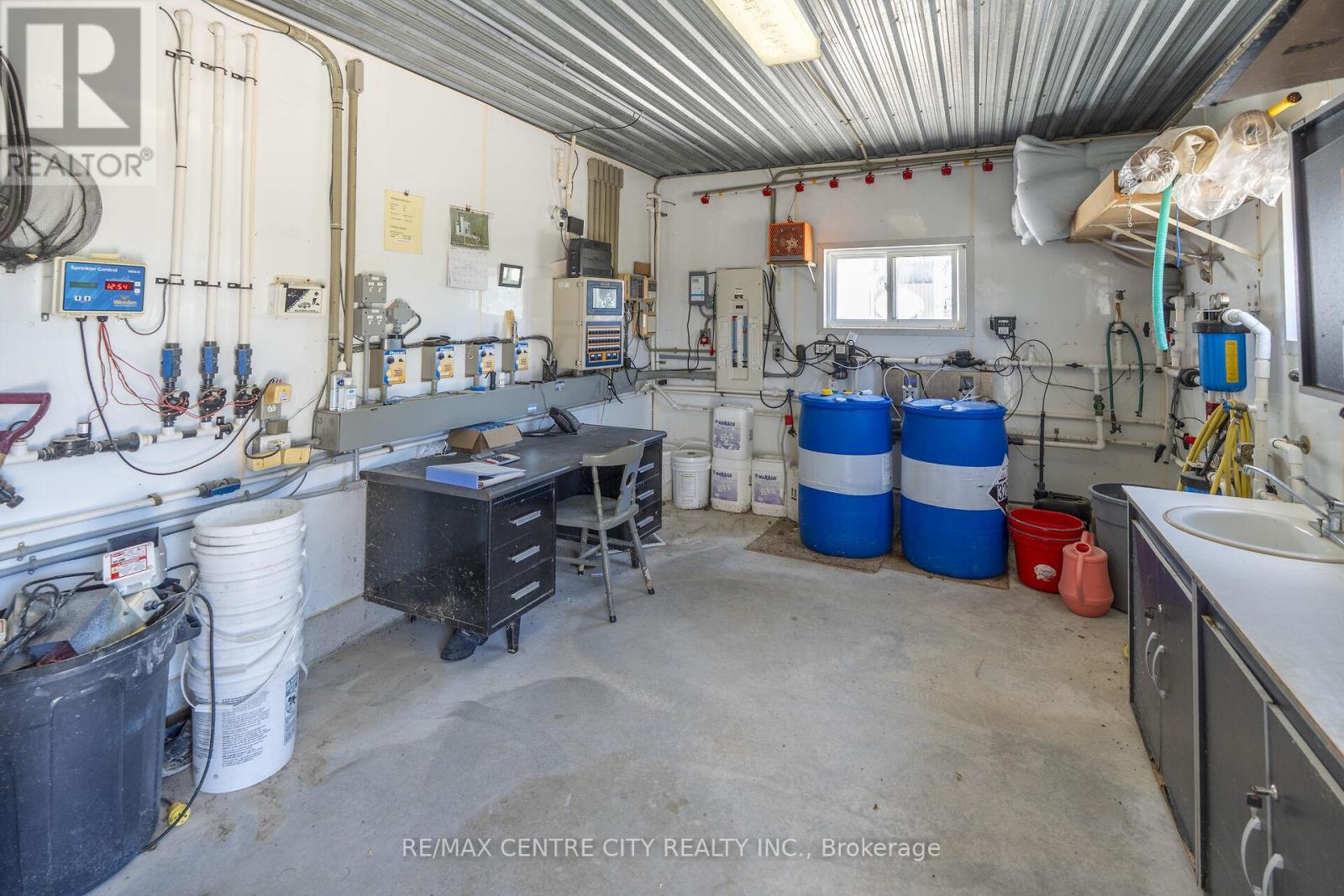 39372 Wintrop Road, Central Huron, Ontario  N0M 2H0 - Photo 8 - X13517108