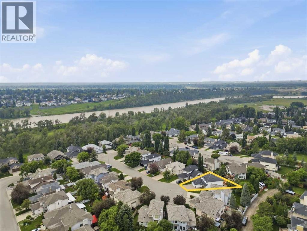 143 Douglasbank Place Se, Calgary, Alberta  T2Z 2J4 - Photo 3 - A2325160