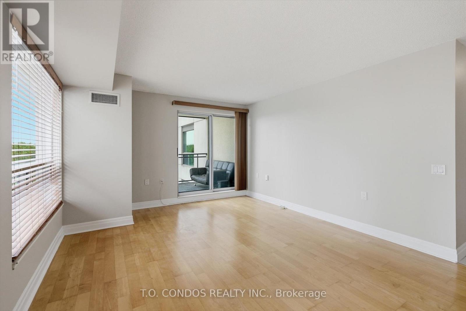 601 - 21 Hillcrest Avenue, Toronto, Ontario  M2N 7K2 - Photo 6 - C13517042