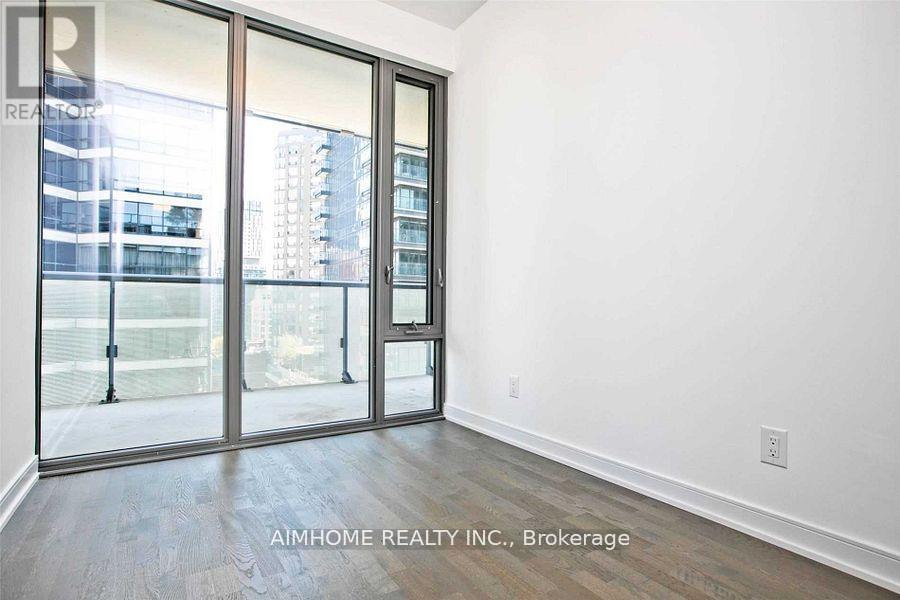 1208 Master Bdrm - 57 St Joseph Street, Toronto, Ontario  M5S 0C5 - Photo 10 - C13517138