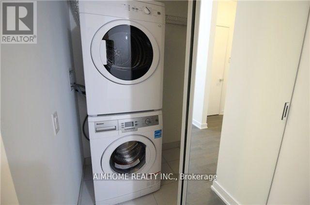 1208 Master Bdrm - 57 St Joseph Street, Toronto, Ontario  M5S 0C5 - Photo 13 - C13517138