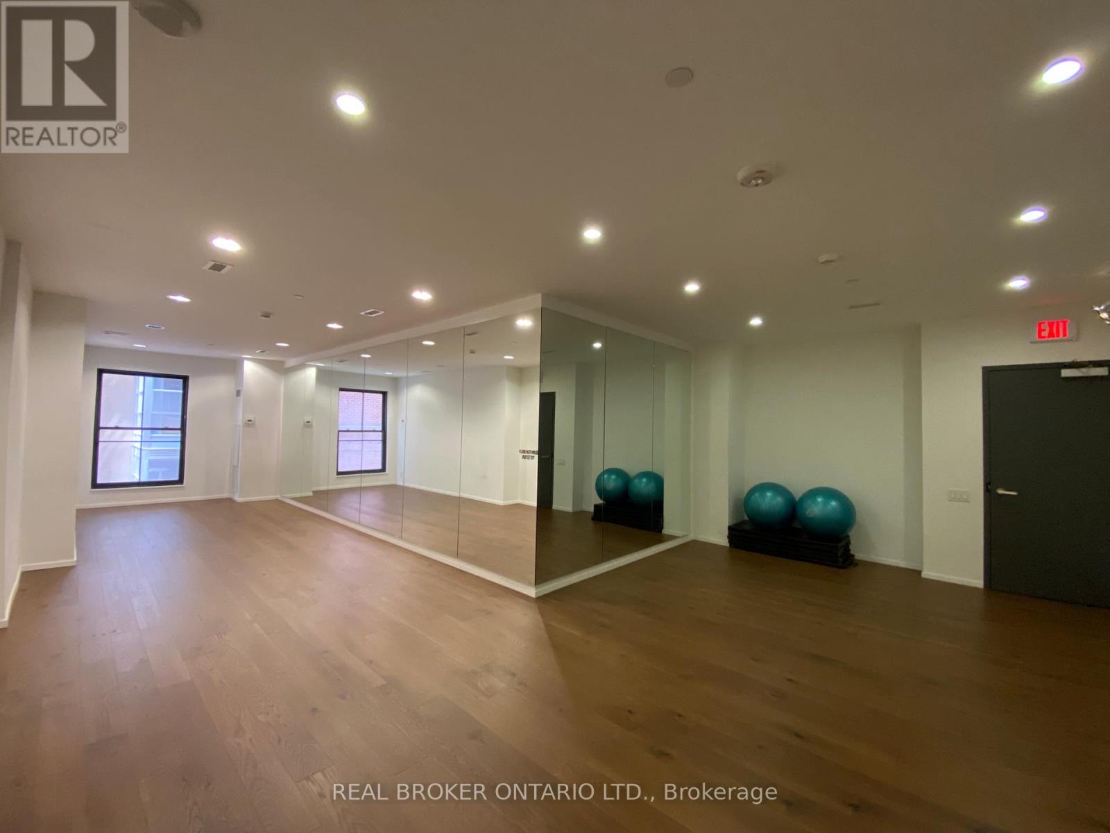 3906 - 5 St. Joseph Street, Toronto, Ontario  M4Y 0B6 - Photo 18 - C13517162