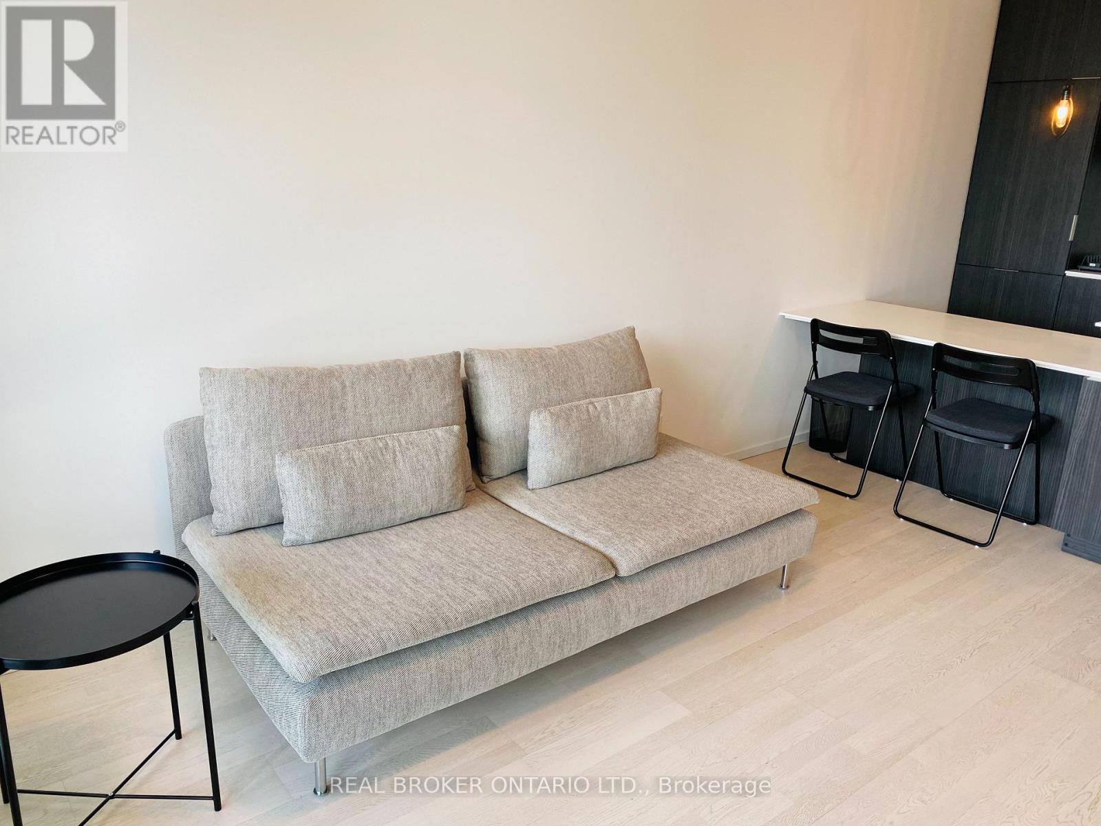 3906 - 5 St. Joseph Street, Toronto, Ontario  M4Y 0B6 - Photo 4 - C13517162