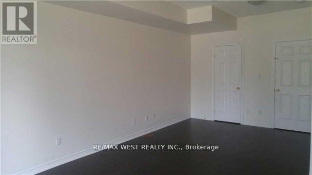 5058 Fairview Street, Burlington, Ontario  L7L 0B4 - Photo 3 - W13517060