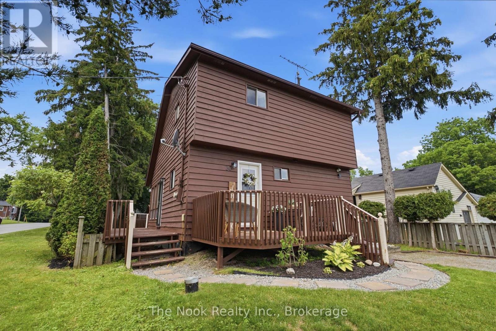 30 LAKEVIEW AVENUE, Scugog