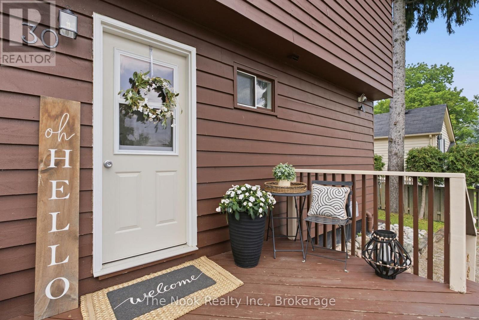 30 Lakeview Avenue, Scugog, Ontario  L0B 1E0 - Photo 2 - E13514672