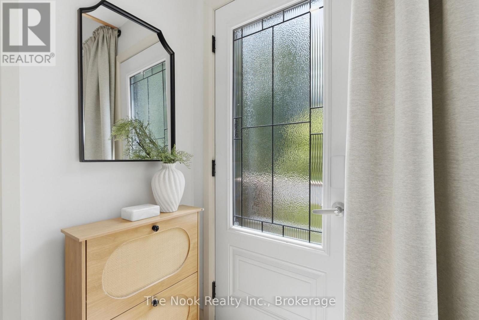 30 Lakeview Avenue, Scugog, Ontario  L0B 1E0 - Photo 4 - E13514672
