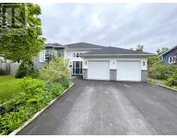 <div class="price">$439,000</div> 19 Crawley Avenue<br>Grand Falls-Windsor, Newfoundland & Labrador<br><div class='bed_bath'>4 Bed | 3 Bath</div>