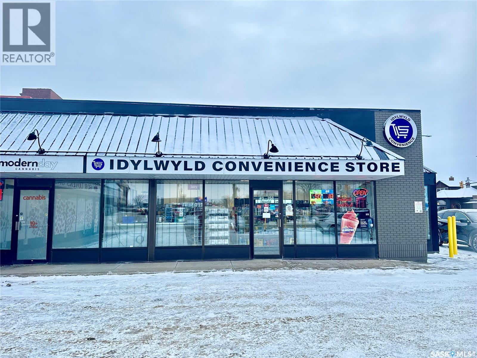5 250 Idylwyld DRIVE N, Saskatoon, Saskatchewan