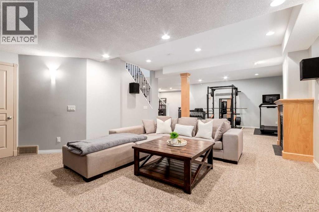 234 Strathridge Place Sw, Calgary, Alberta  T3H 4J2 - Photo 38 - A2325984