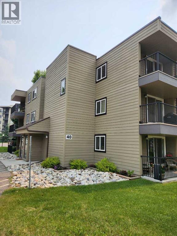 201, 40 Glenbrook, cochrane, Alberta
