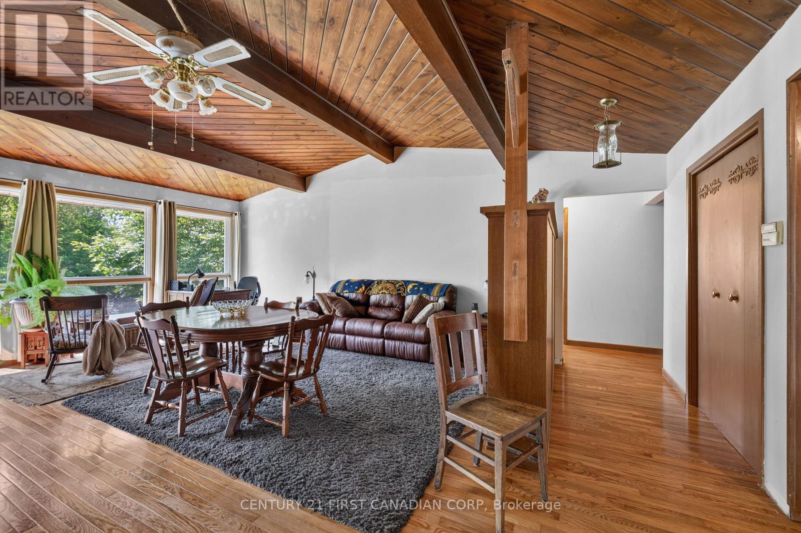 19429 Harwich Road, Chatham-Kent, Ontario  N0P 1A0 - Photo 10 - X13517274