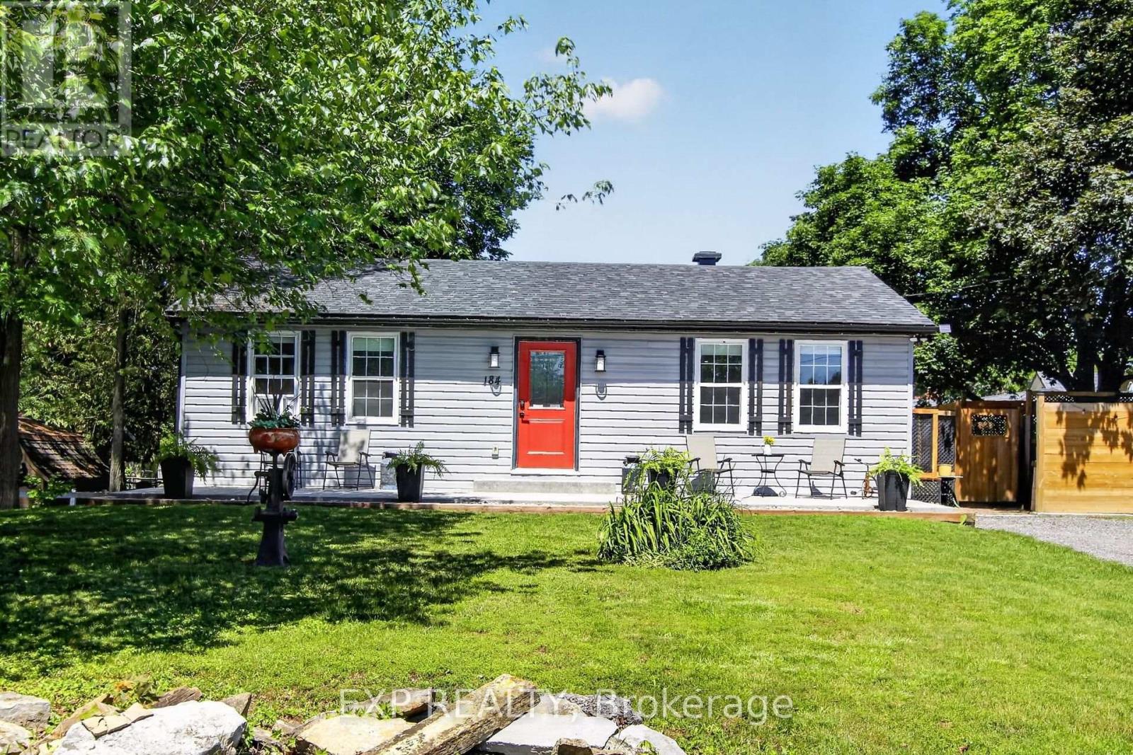 184 JAMES STREET, Mississippi Mills, Ontario