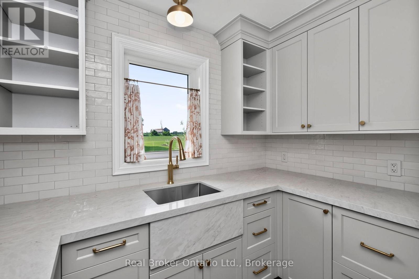 930 Marshall Road, Tiny, Ontario  L0K 2E1 - Photo 12 - S13503064