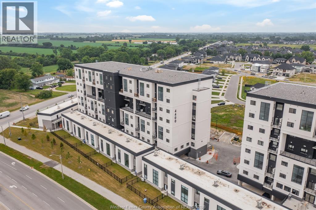 4400 Laurier Parkway Unit# 472, Lasalle, Ontario  N9H 0R1 - Photo 2 - 26015390