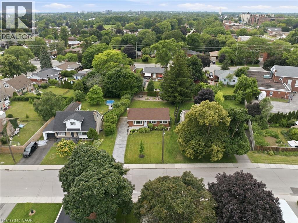 16 Kings Forest Drive, Hamilton, Ontario  L8T 4J3 - Photo 4 - 40844192