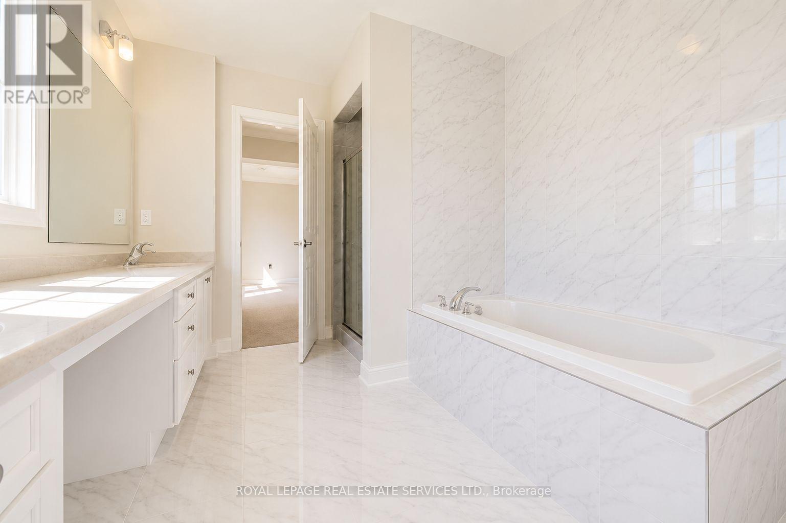 539 Settlers Road W, Oakville, Ontario  L6M 0N7 - Photo 11 - W13517234
