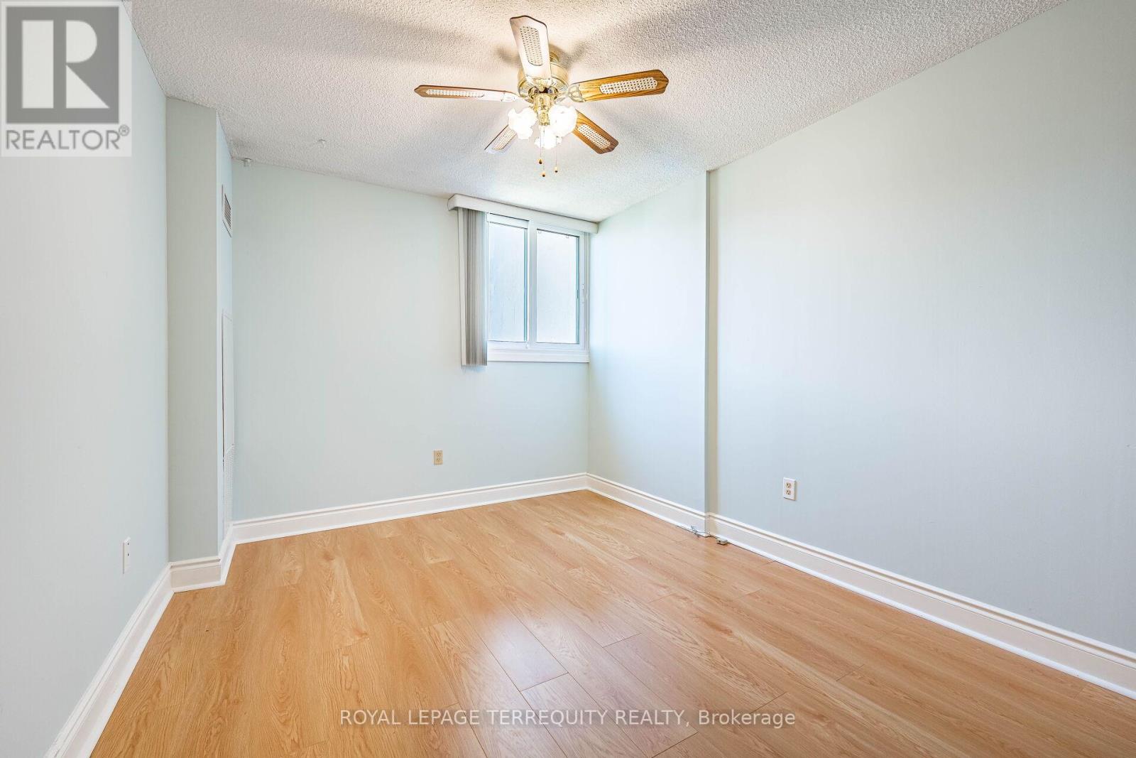 1809 - 812 Burnhamthorpe Road, Toronto, Ontario  M9C 4W1 - Photo 21 - W13517238