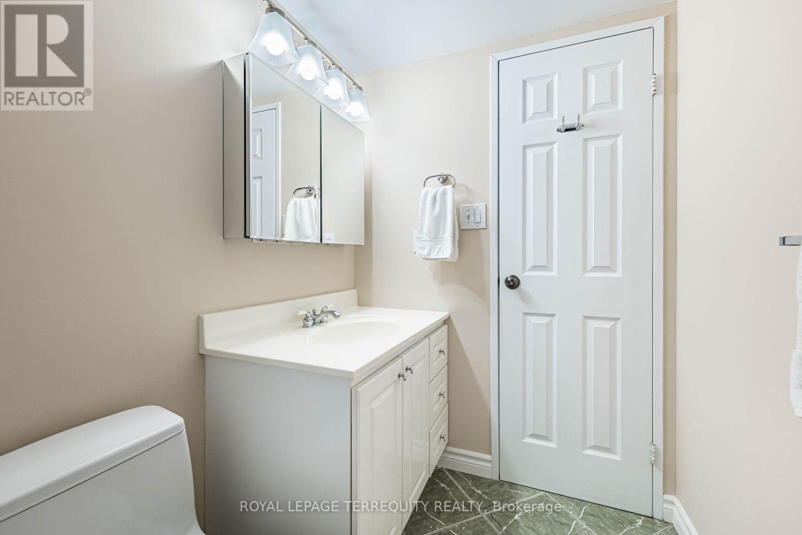 1809 - 812 Burnhamthorpe Road, Toronto, Ontario  M9C 4W1 - Photo 24 - W13517238