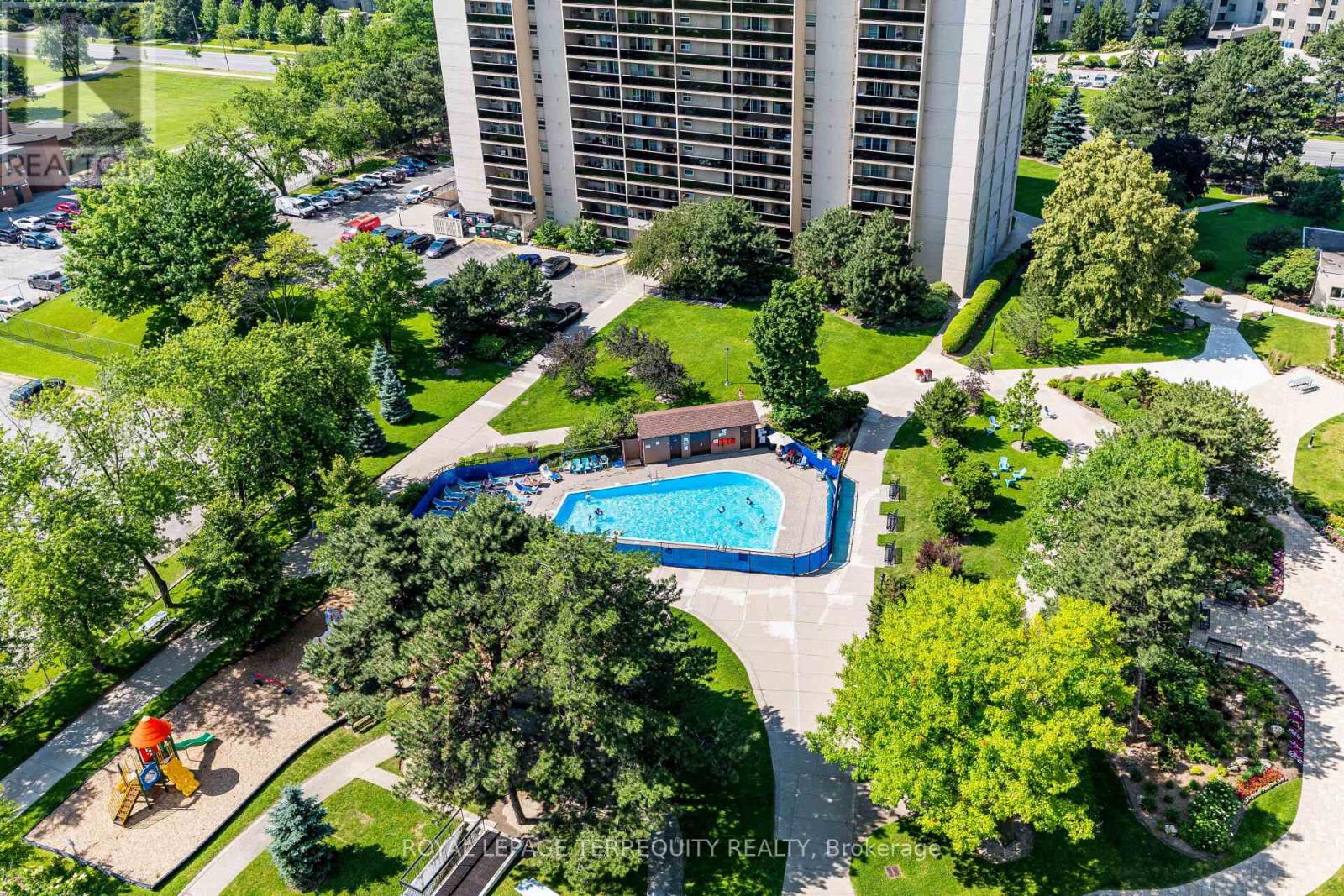 1809 - 812 Burnhamthorpe Road, Toronto, Ontario  M9C 4W1 - Photo 28 - W13517238