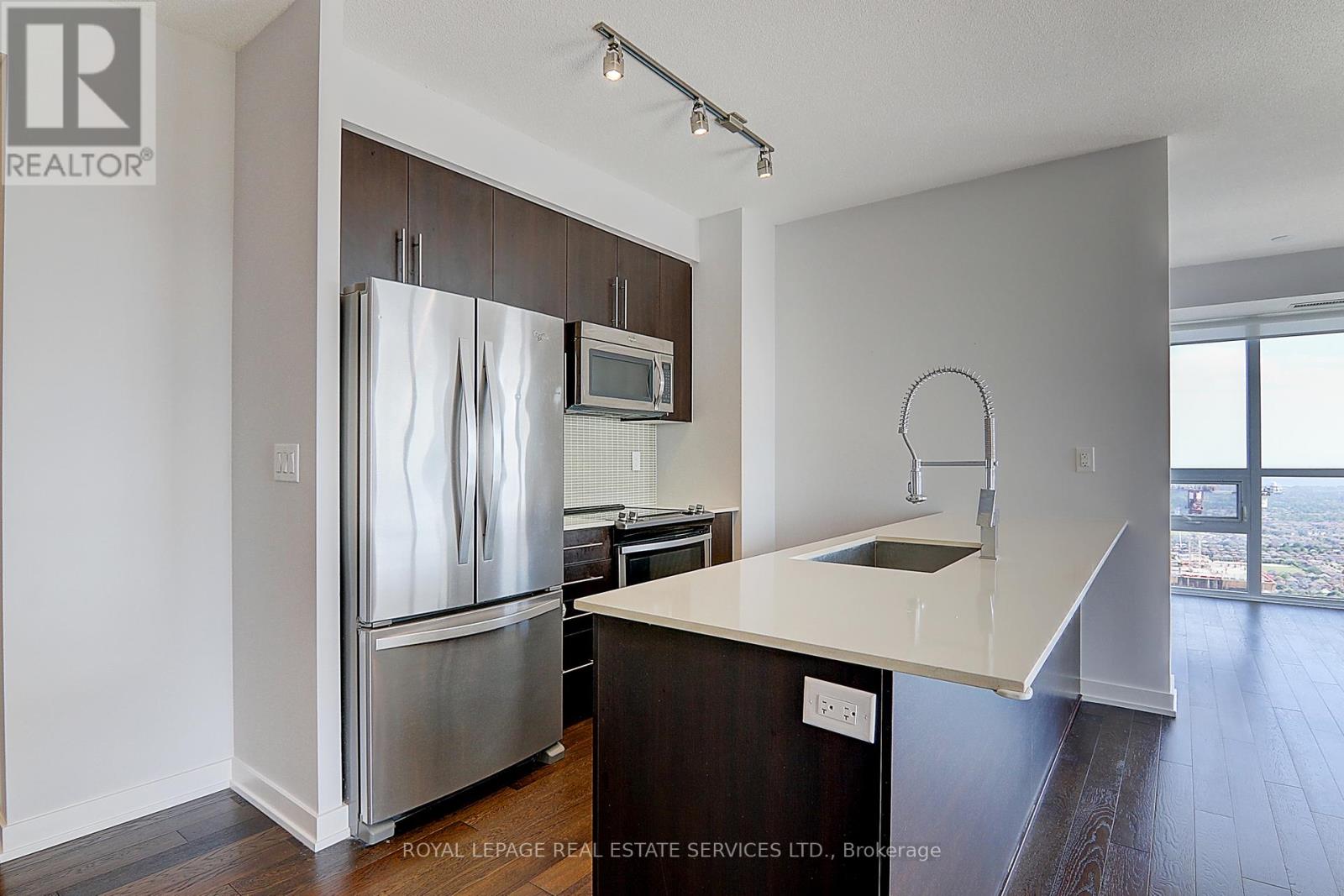 4510 - 4011 Brickstone Mews, Mississauga, Ontario  L5B 0J7 - Photo 14 - W13517280