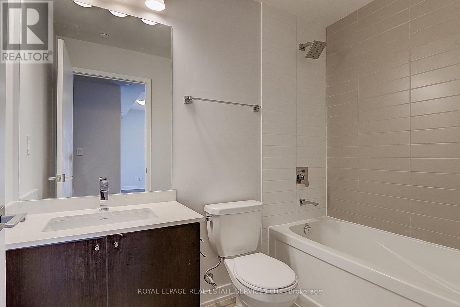 4510 - 4011 Brickstone Mews, Mississauga, Ontario  L5B 0J7 - Photo 6 - W13517280