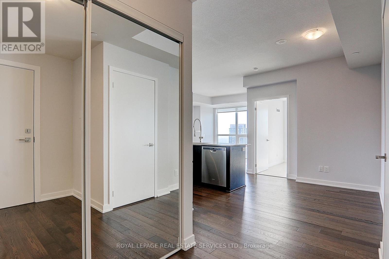 4510 - 4011 Brickstone Mews, Mississauga, Ontario  L5B 0J7 - Photo 7 - W13517280