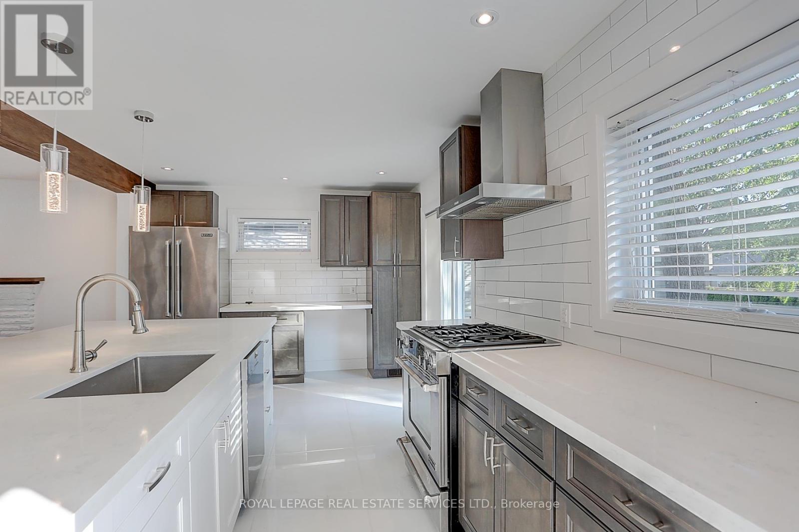 304 Felan Avenue, Oakville, Ontario L6K 2X6 - Photo 22 - W13517290