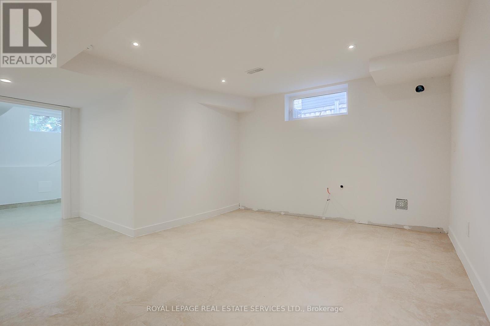 304 Felan Avenue, Oakville, Ontario L6K 2X6 - Photo 35 - W13517290