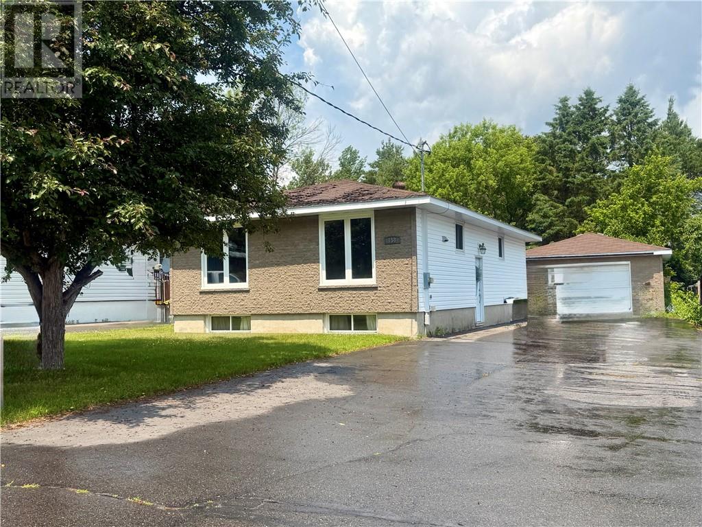 158 Lapointe Street, Hanmer, Ontario  P3P 1K7 - Photo 1 - 2128933