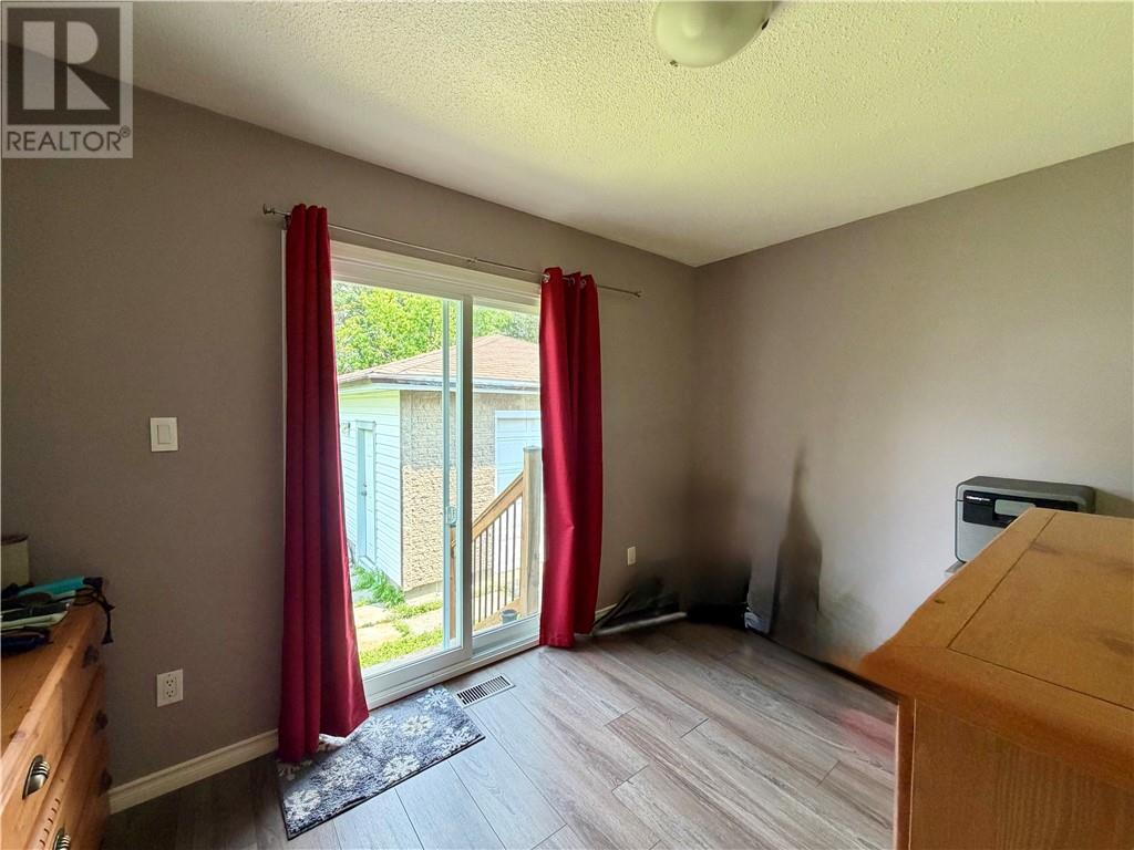 158 Lapointe Street, Hanmer, Ontario  P3P 1K7 - Photo 13 - 2128933