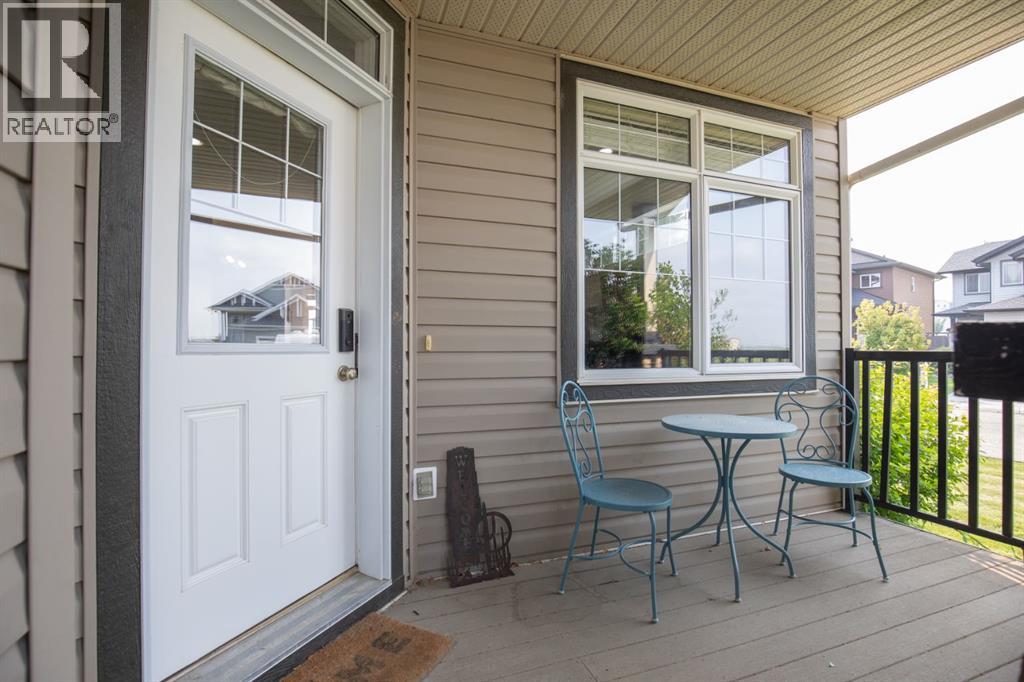 44 Bowman Circle, Sylvan Lake, Alberta  T4S 0H9 - Photo 3 - A2325958