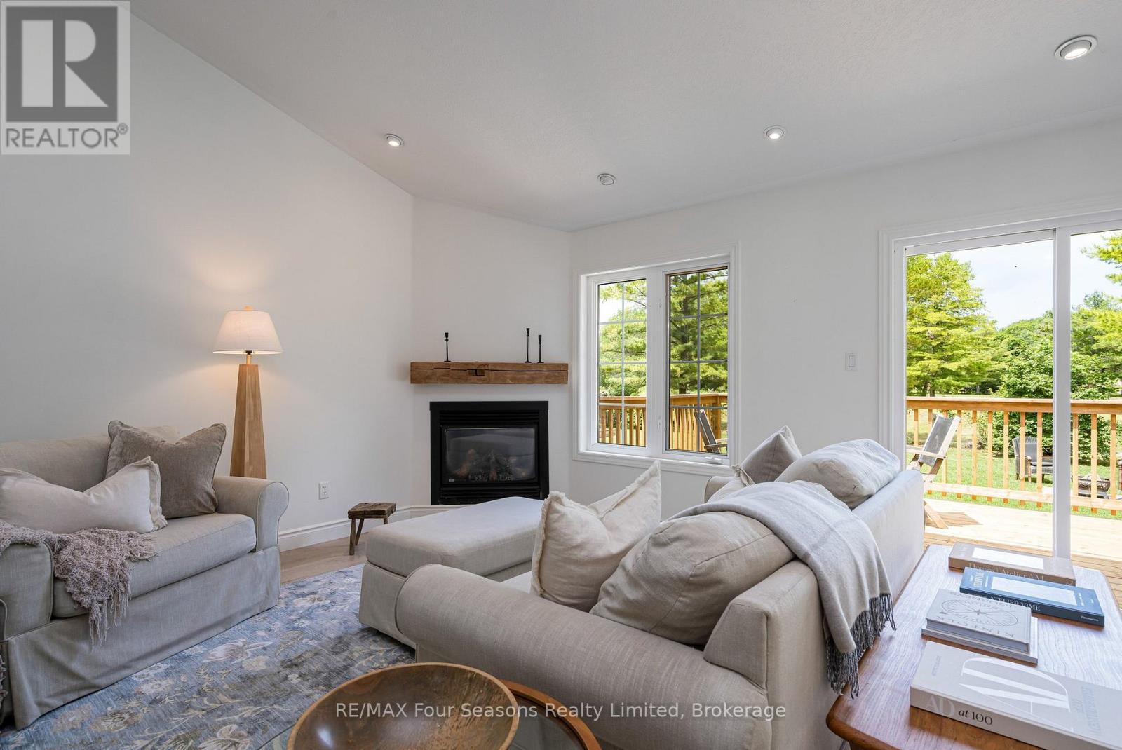 25 Kelley Crescent, Wasaga Beach, Ontario  L9Z 1J3 - Photo 17 - S13517334