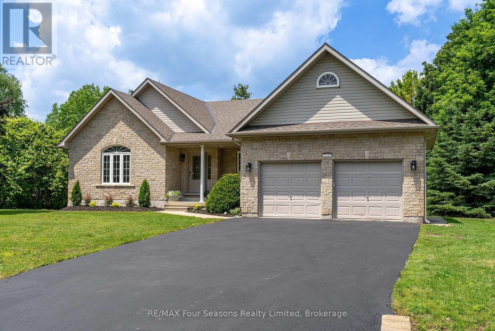 25 Kelley Crescent, Wasaga Beach, Ontario  L9Z 1J3 - Photo 37 - S13517334