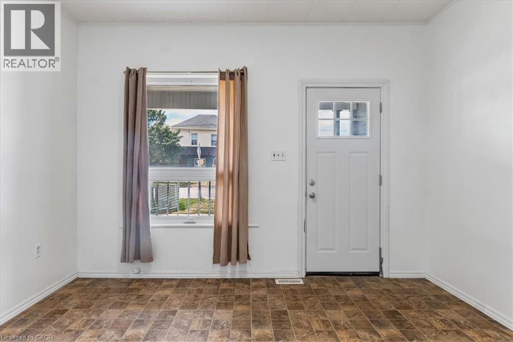 74 Erie Avenue Unit# Main, Brantford, Ontario  N3S 2E9 - Photo 22 - 40844616