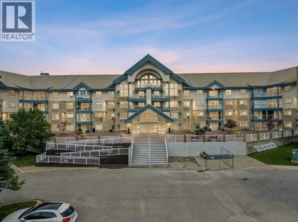 413, 7239 Sierra Morena Boulevard SW, calgary, Alberta
