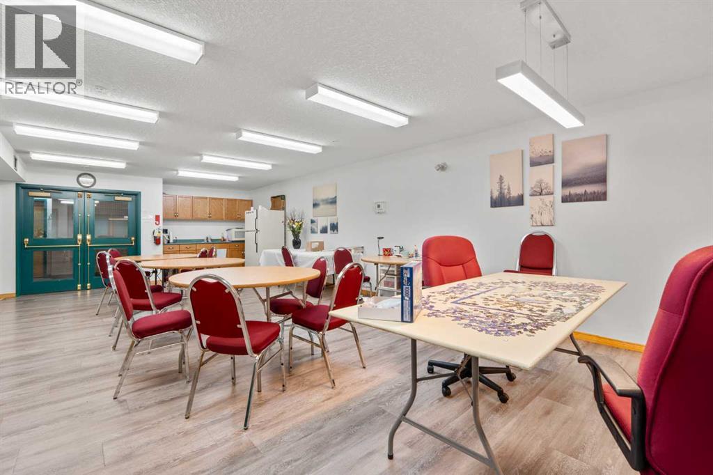 413, 7239 Sierra Morena Boulevard Sw, Calgary, Alberta  T3H 3L7 - Photo 30 - A2325258