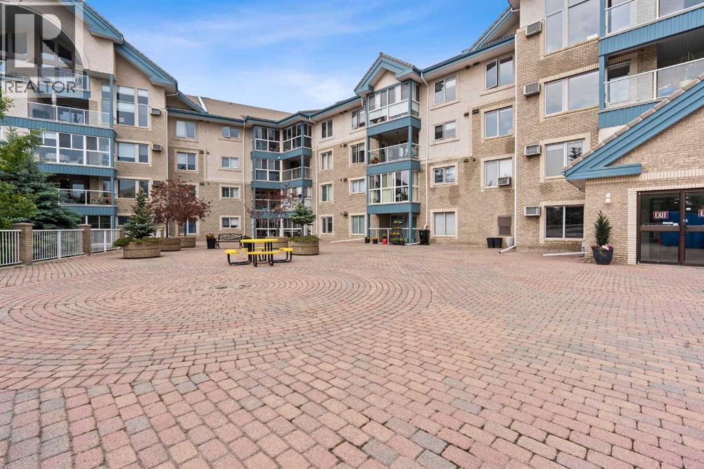 413, 7239 Sierra Morena Boulevard Sw, Calgary, Alberta  T3H 3L7 - Photo 40 - A2325258
